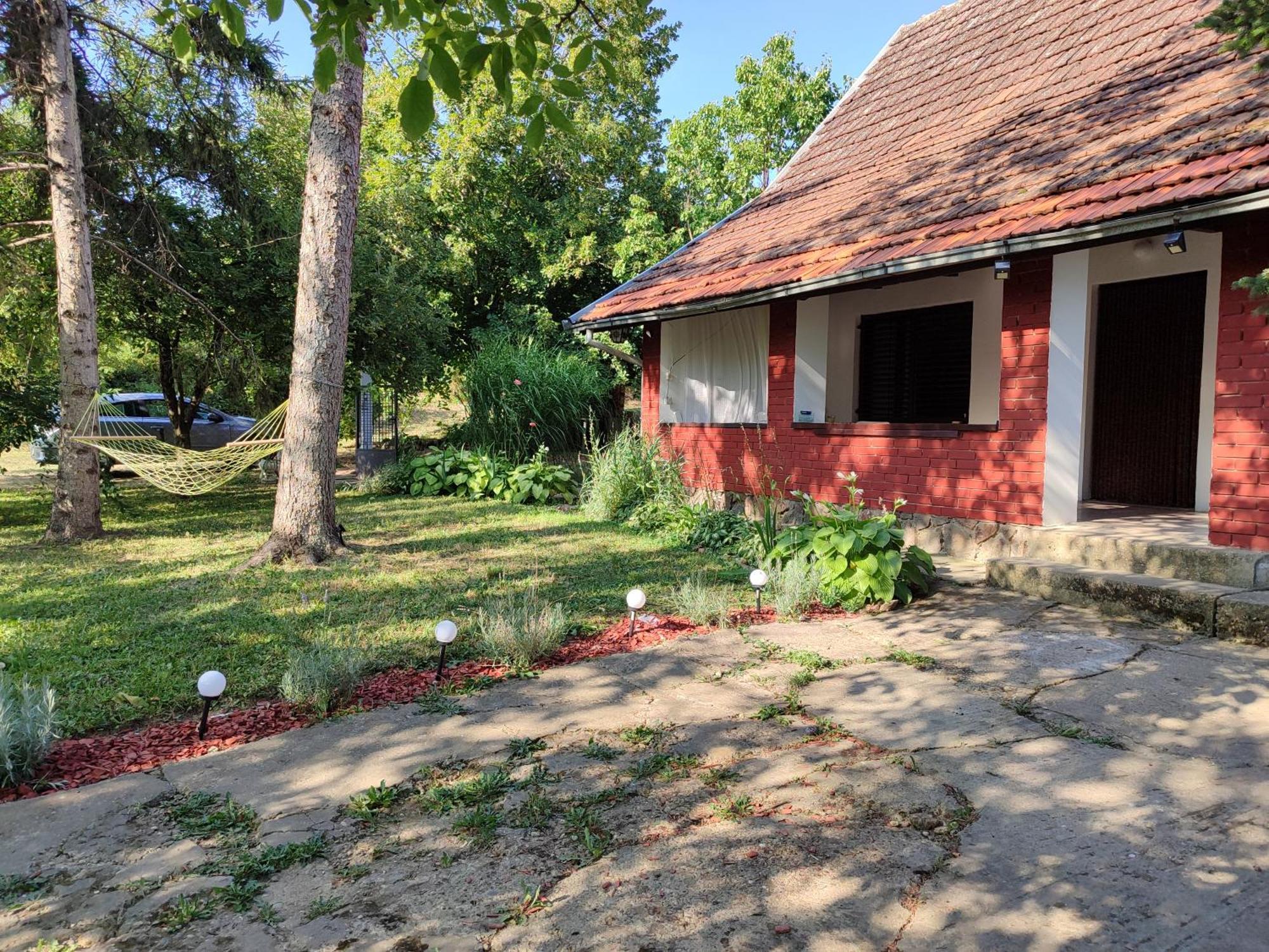 Sorg House Forest & Lake Villa Besenyőmonostor Kültér fotó